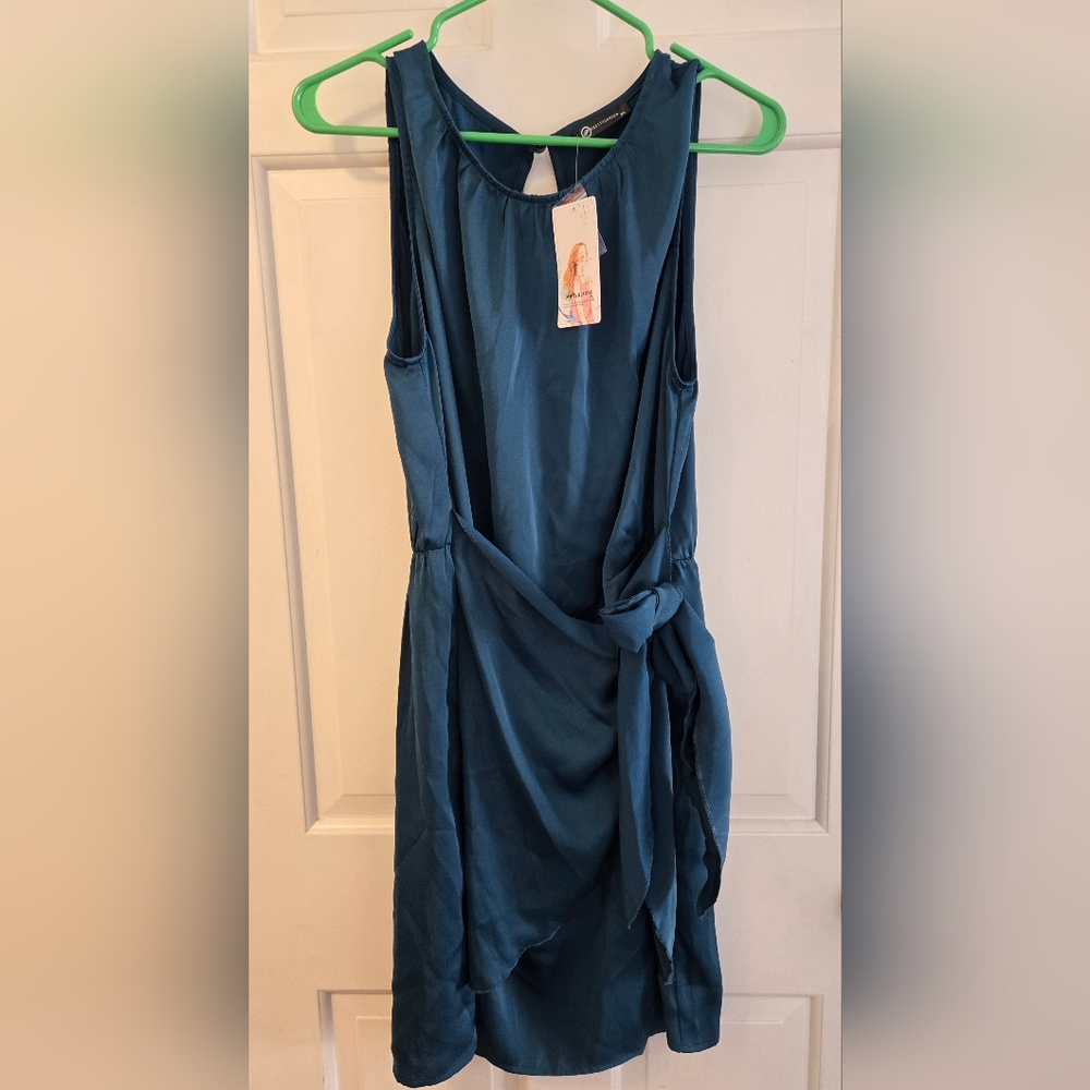 BNWT PrettyGarden Sleeveless Women's Dress